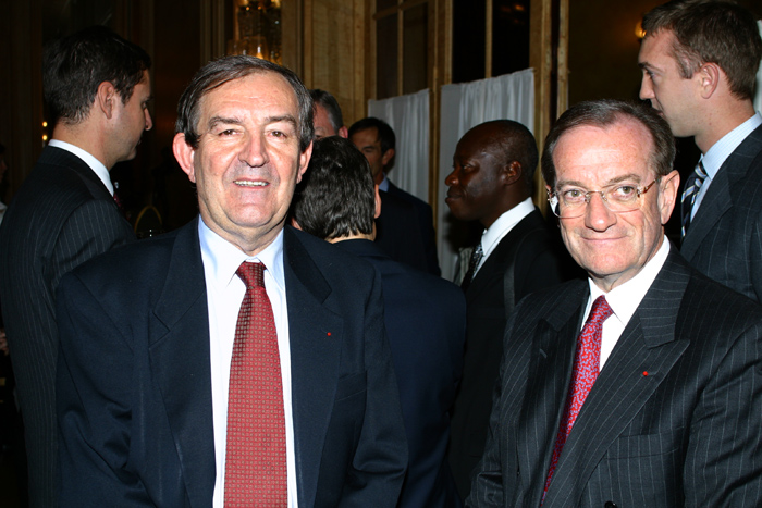 The prefect Michel Gaudin and the judge Bruguière, during a speech on anti-terrorism at the Vergennes Society, Paris