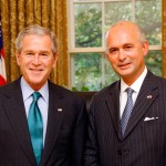 Avec le Président George W. BUSH en tête-à-tête dans le bureau ovale, Maison Blanche