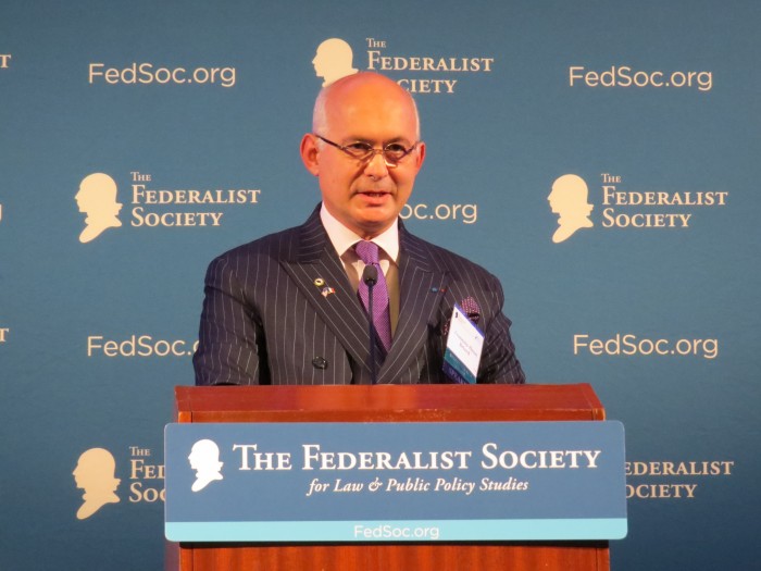 Une vision européenne de l’interventionnisme américain, discours de François-Henri BRIARD à WASHINGTON DC, novembre 2015